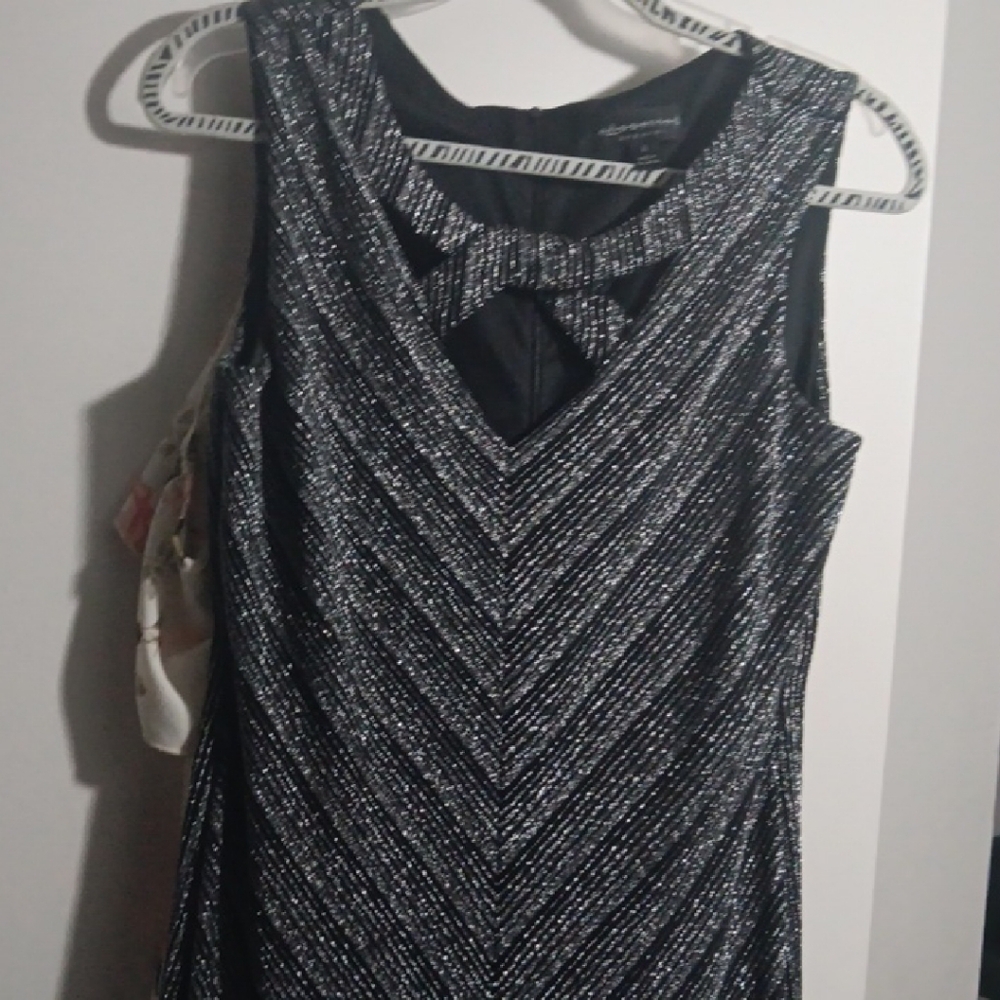 Connected Apparel Black and White Midi Dress